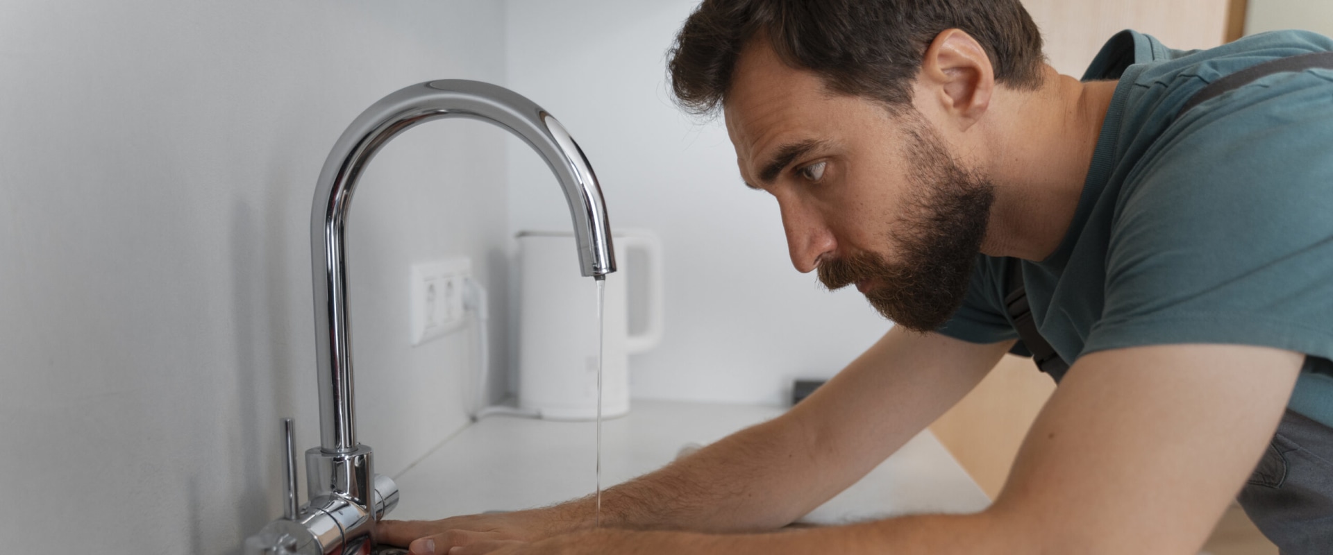 Step-by-Step Guide to Fixing a Leaky Faucet in Your Home