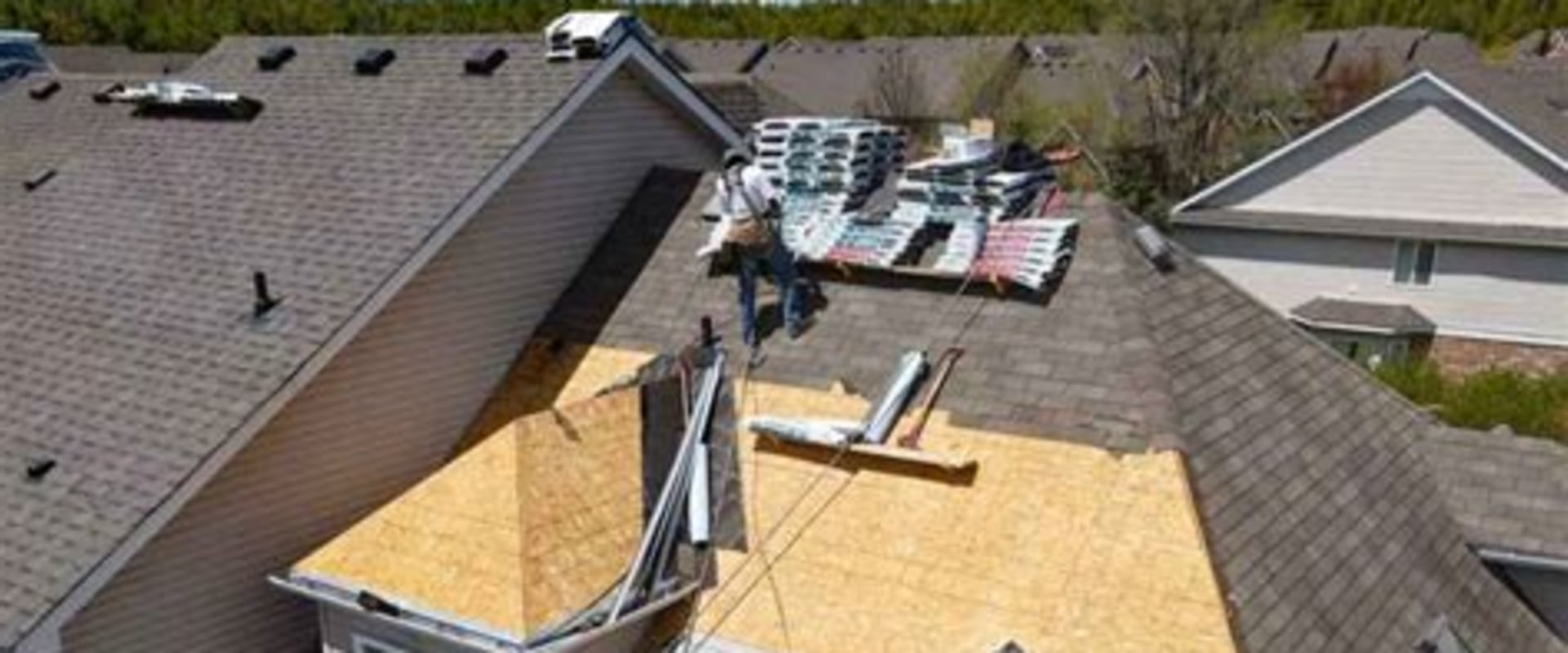 Common Roofing Issues and Effective Solutions for Homeowners